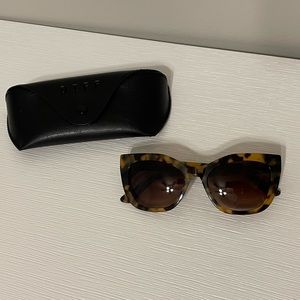 Diff Eyewear Georgia Sunglasses in Amber Tortoise with Brown Gradient Lenses